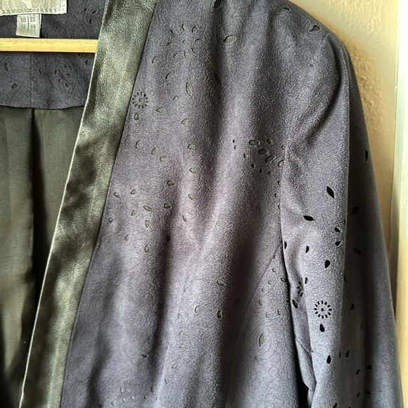 ALBERTO MAKALI Blue Perforated Blazer Jacket with Faux Leather Trim - Picture 6 of 8